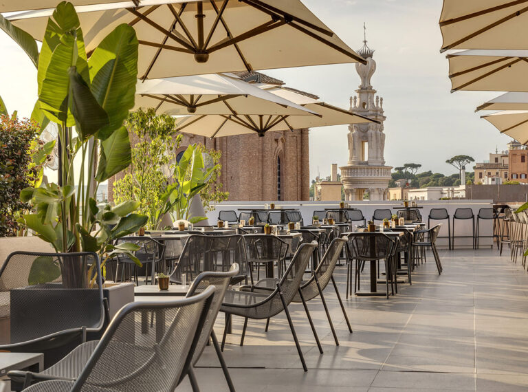 MAIO RESTAURANT & ROOFTOP – punta di diamante all’ultimo piano della Rinascente di via del Tritone