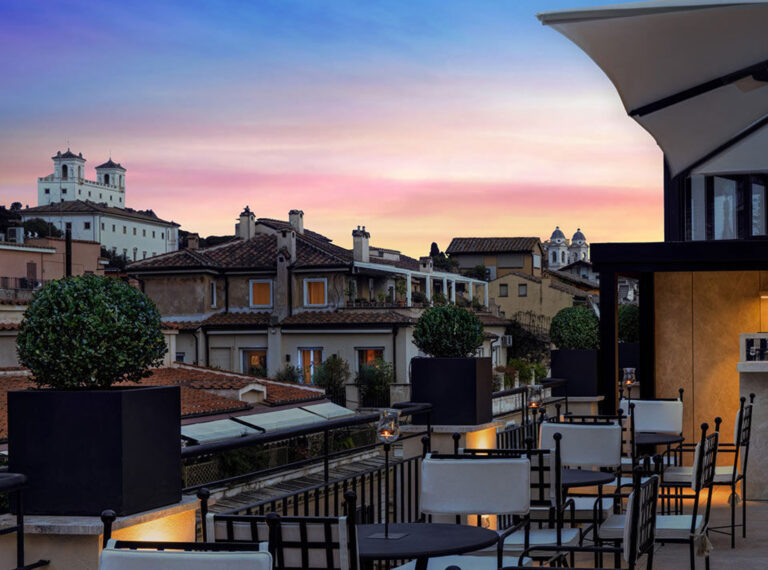 LA TERRAZZA NAINER – Un’Oasi di Eleganza nel Cuore della Capitale.